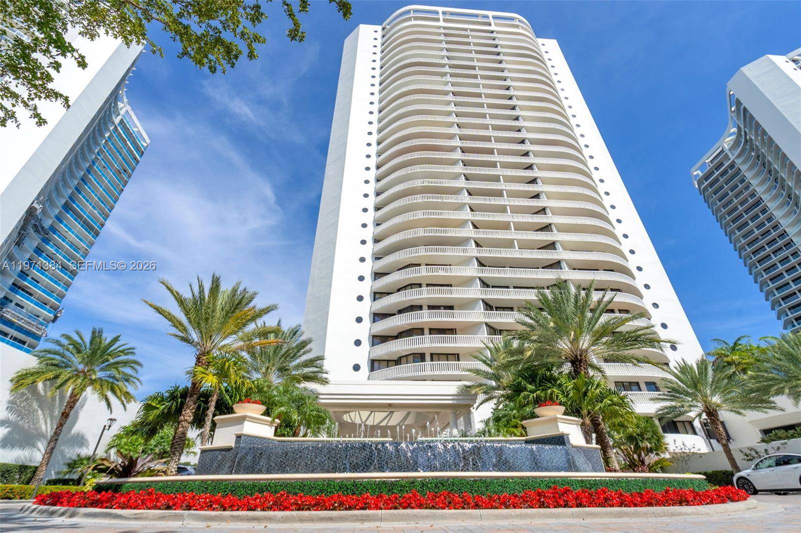 3000 Island BlvdAventura - 3000 ISL BLVD WILLIAMS IS condo unit 2902 - picture