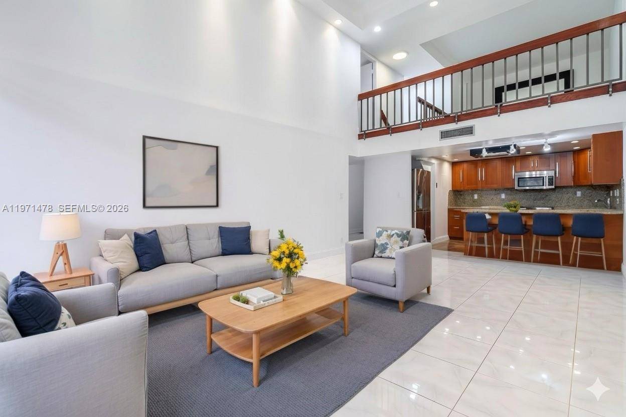 20347 W Country Club DrAventura - CORONADO CONDO- TOWER II,Coronado Condo condo unit TH15 - picture