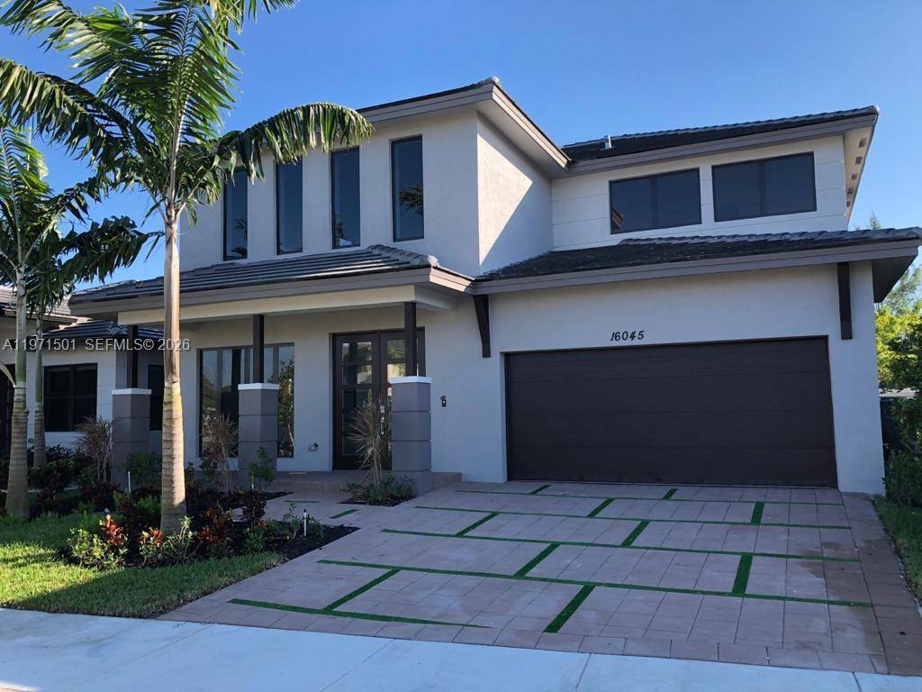 16045 NW 87th CtMiami Lakes - picture