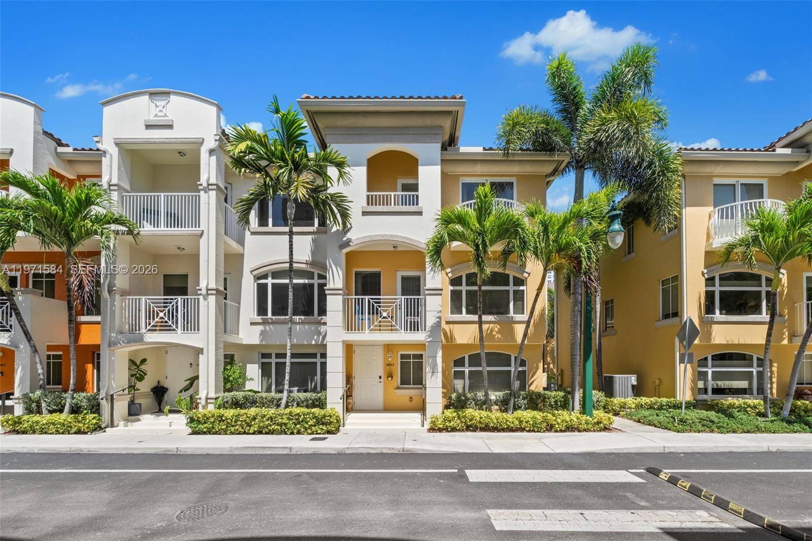 18413 NE 27th CtAventura - MERCO AT AVENTURA,TERZETTO VILLAS condo unit 18413 - picture