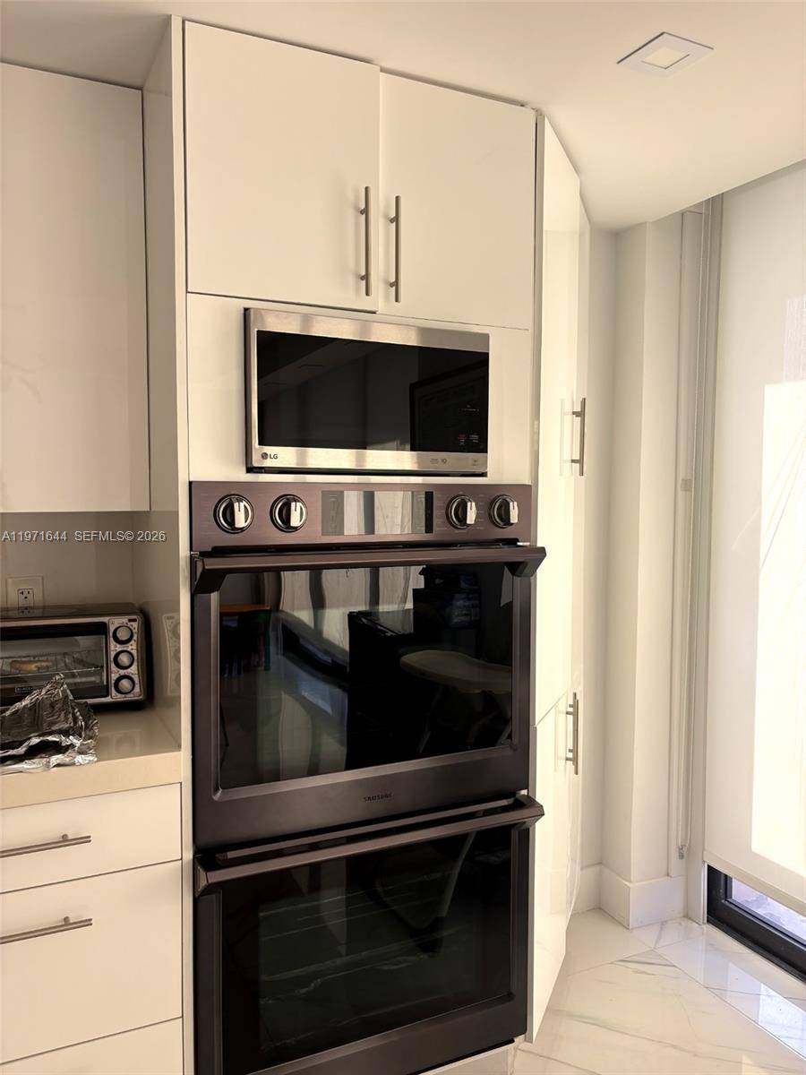 19667 Turnberry WayAventura - Condo 5+ Stories,Condo condo unit 27E - picture