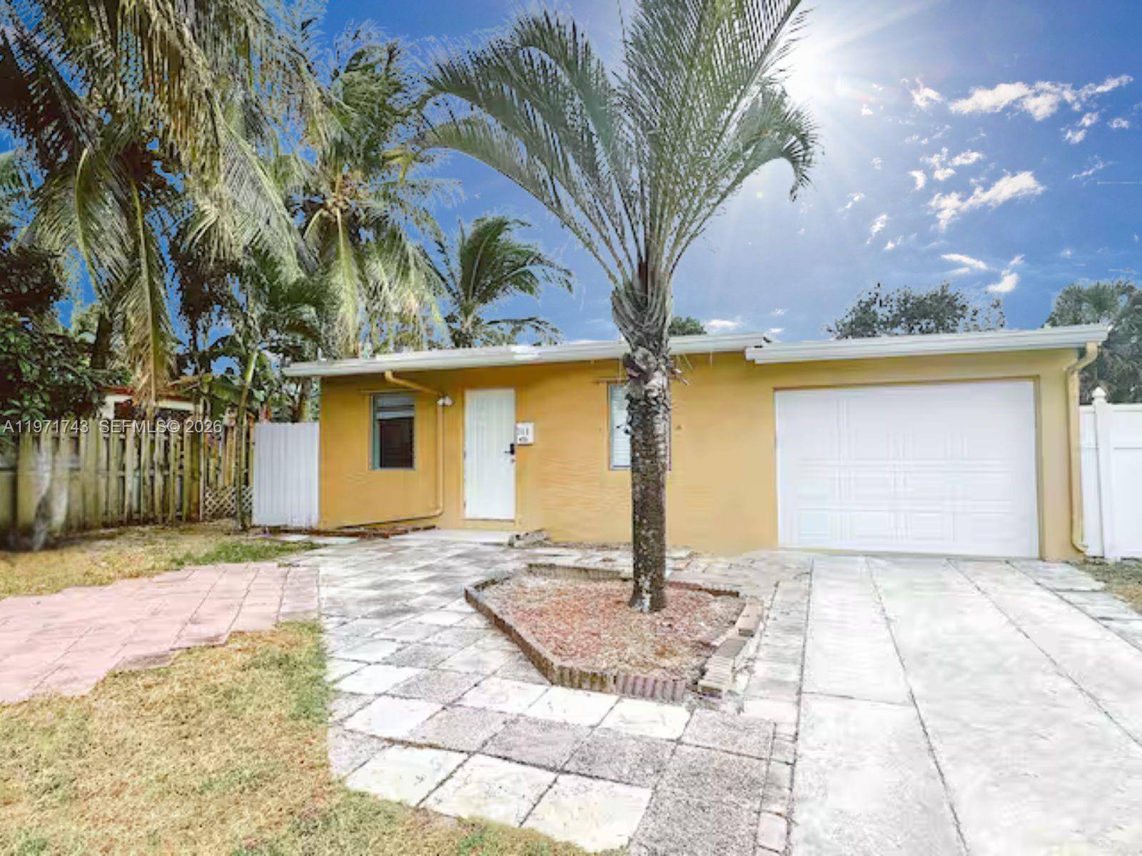 308 NE 8th CtPompano Beach - picture