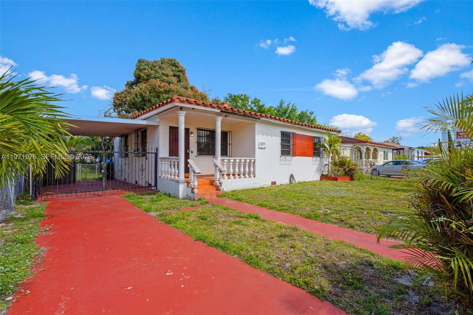 9201 NW 33rd Ave RdMiami - picture
