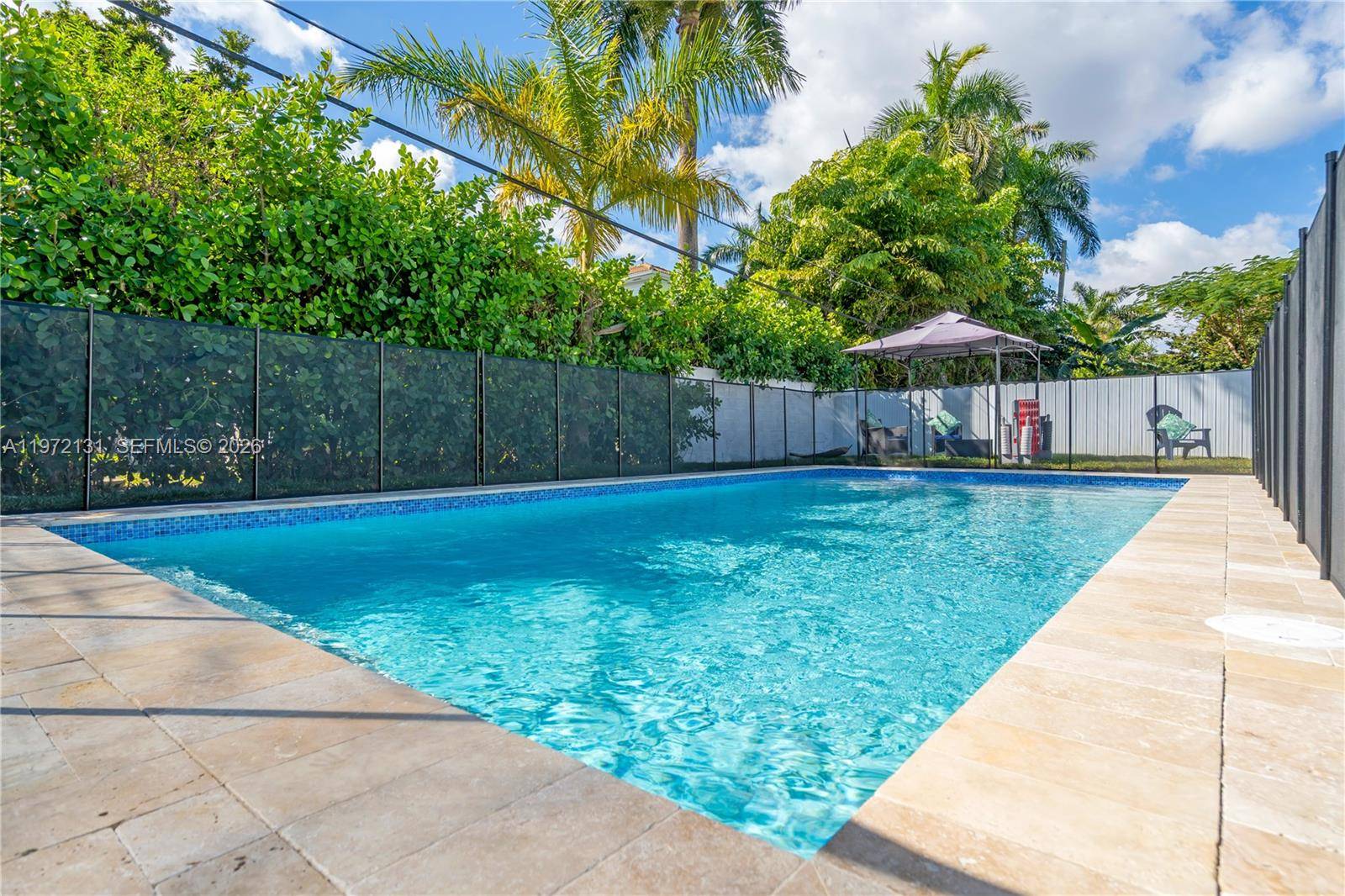 348 NE 117th StMiami - picture