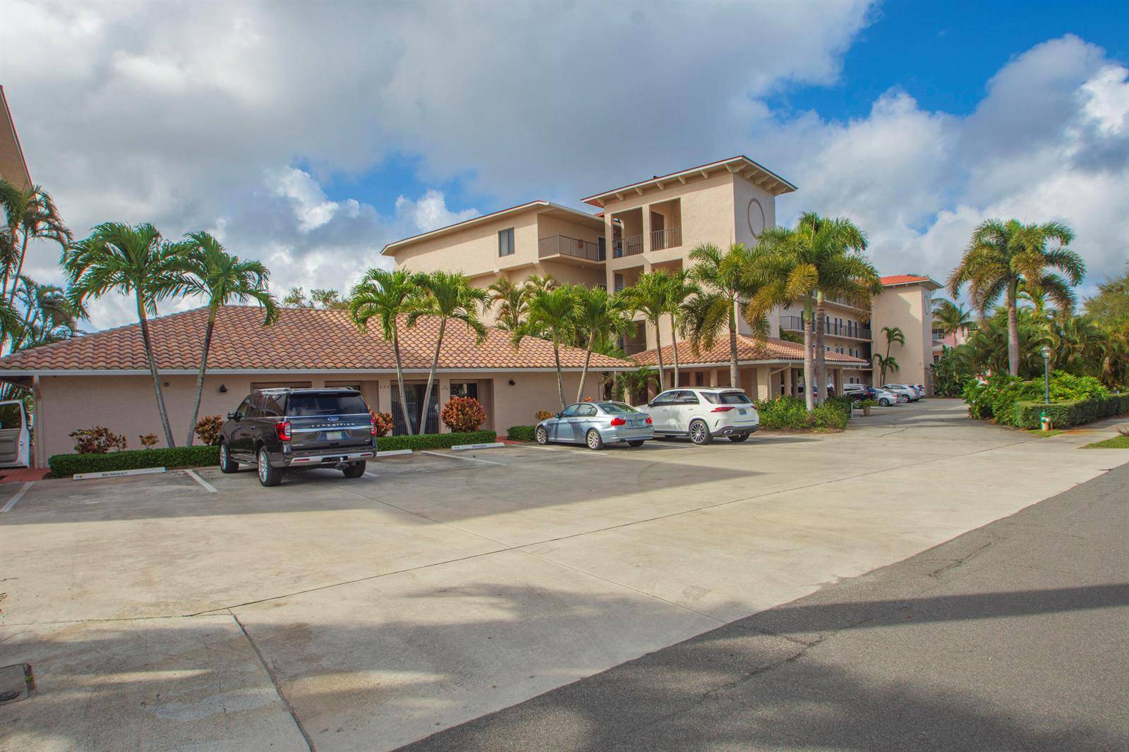624 SW St. Lucie CrescentStuart - Condo condo unit 206 - picture