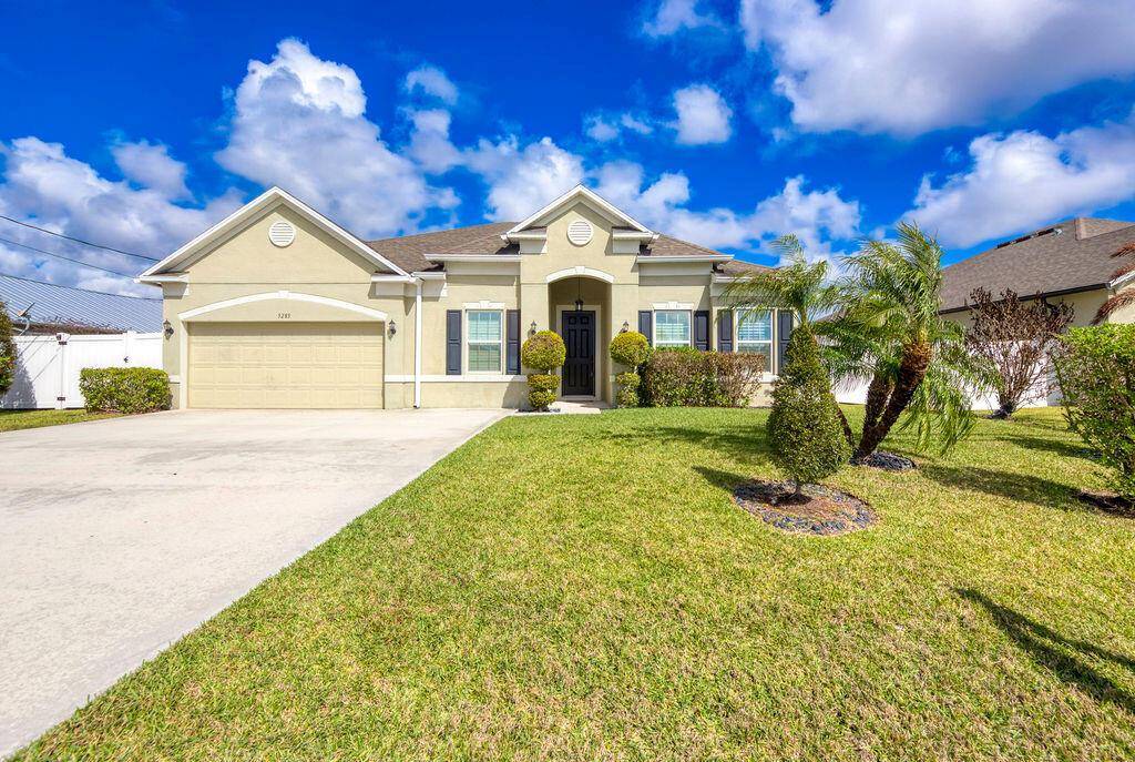 5285 NW South DelwoodPort St. Lucie - picture