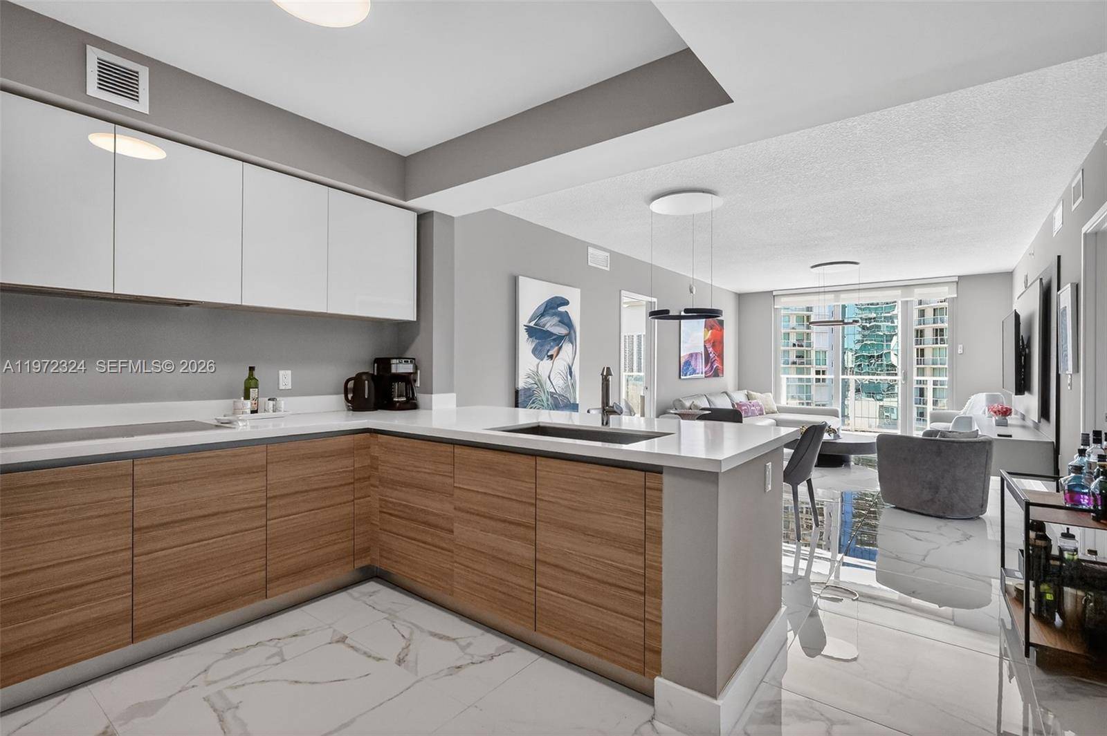 300 Sunny Isles BlvdSunny Isles Beach - PARQUE TOWERS CONDO condo unit 4-804 - picture