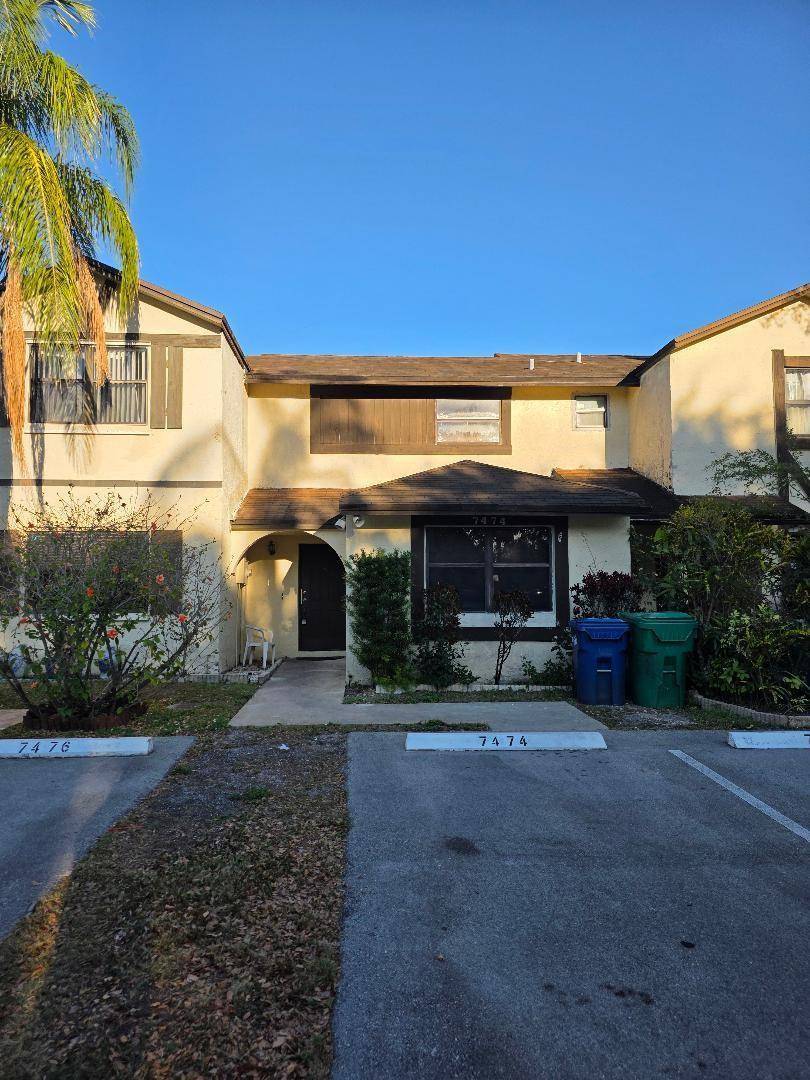7474 NW 34thLauderhill - INVERRARY 32 condo unit 7474 - picture