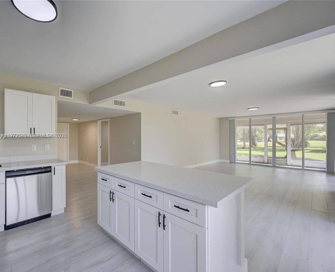 7582 NW 86th TerTamarac - WOODMONT APT HOMES 67A condo unit 104 - picture