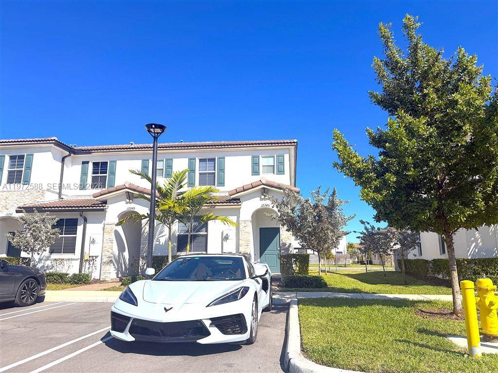 12245 NW 24th PlMiami - picture