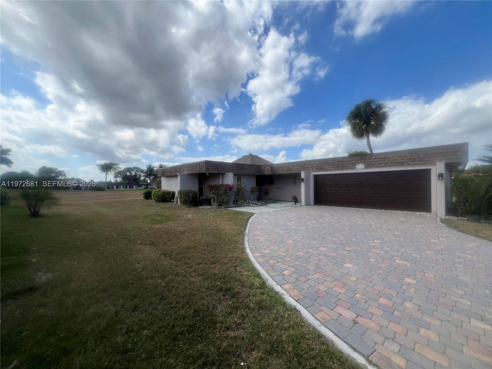 5724 S Bayberry LnTamarac - picture