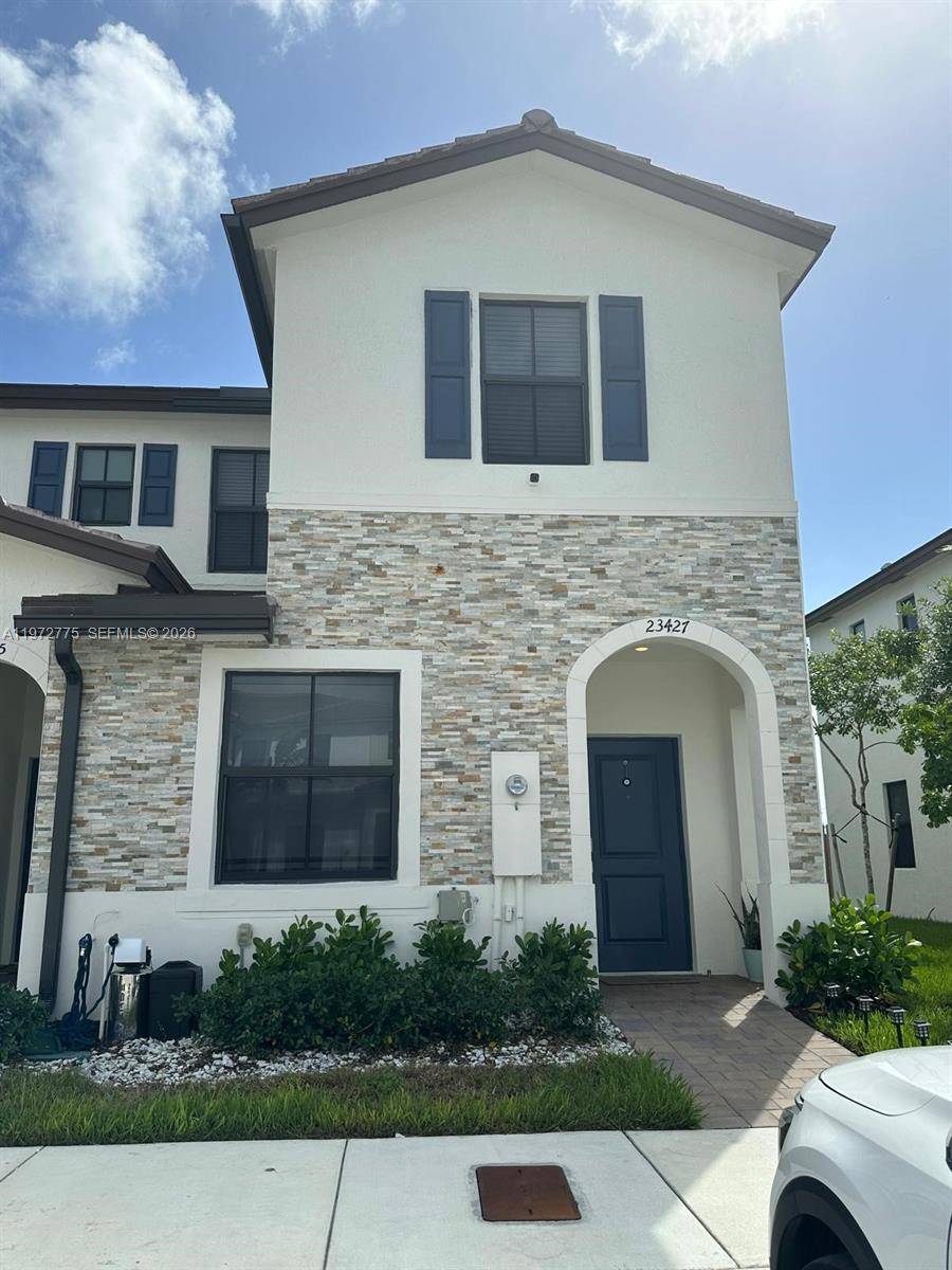 23427 SW 127th PlHomestead - picture