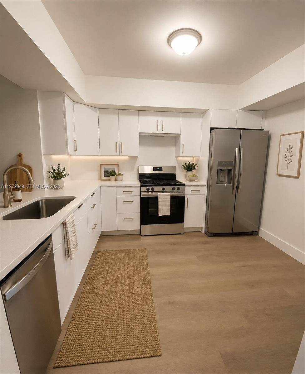 1765 Courtyard wayNaples - Condo 1-4 Stories,Condo condo unit 103 - picture