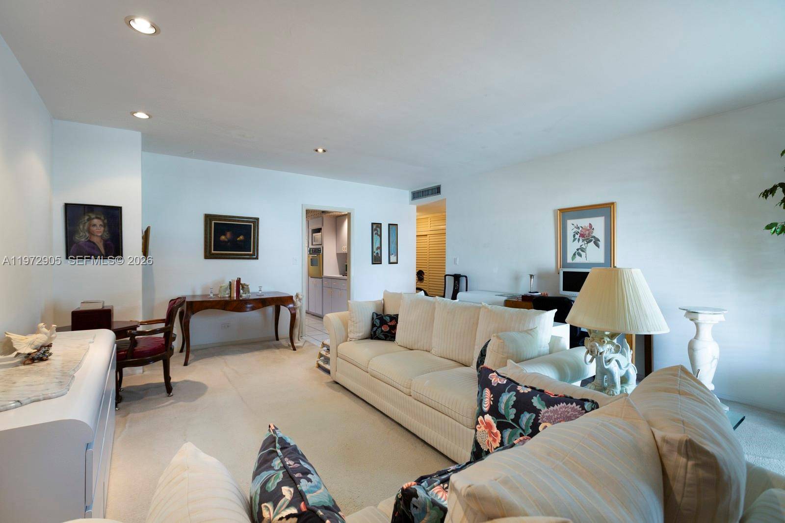 1408 Brickell Bay DrMiami - Condo 5+ Stories,Condo condo unit 414 - picture