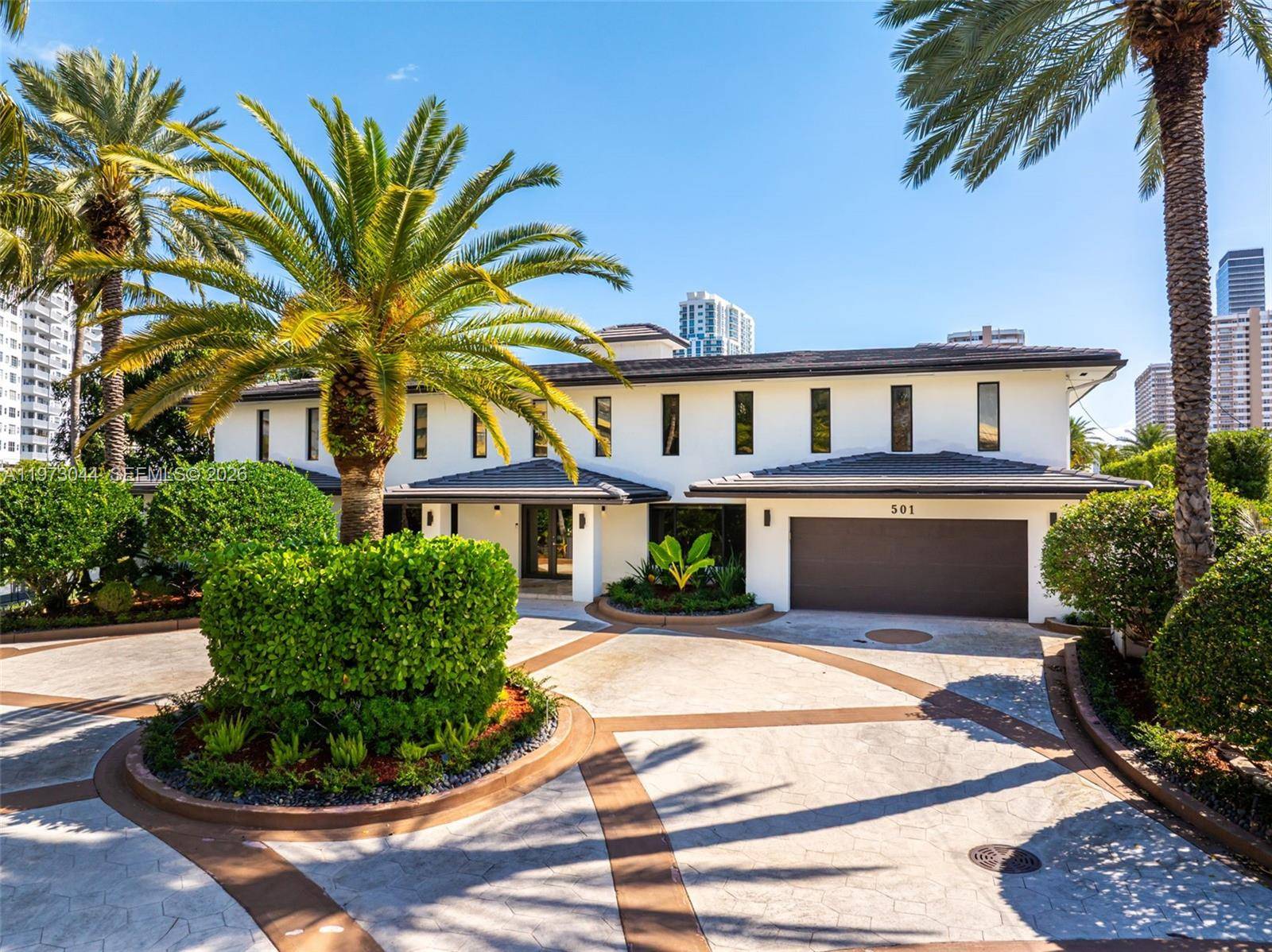 501 Hibiscus DrHallandale Beach - picture