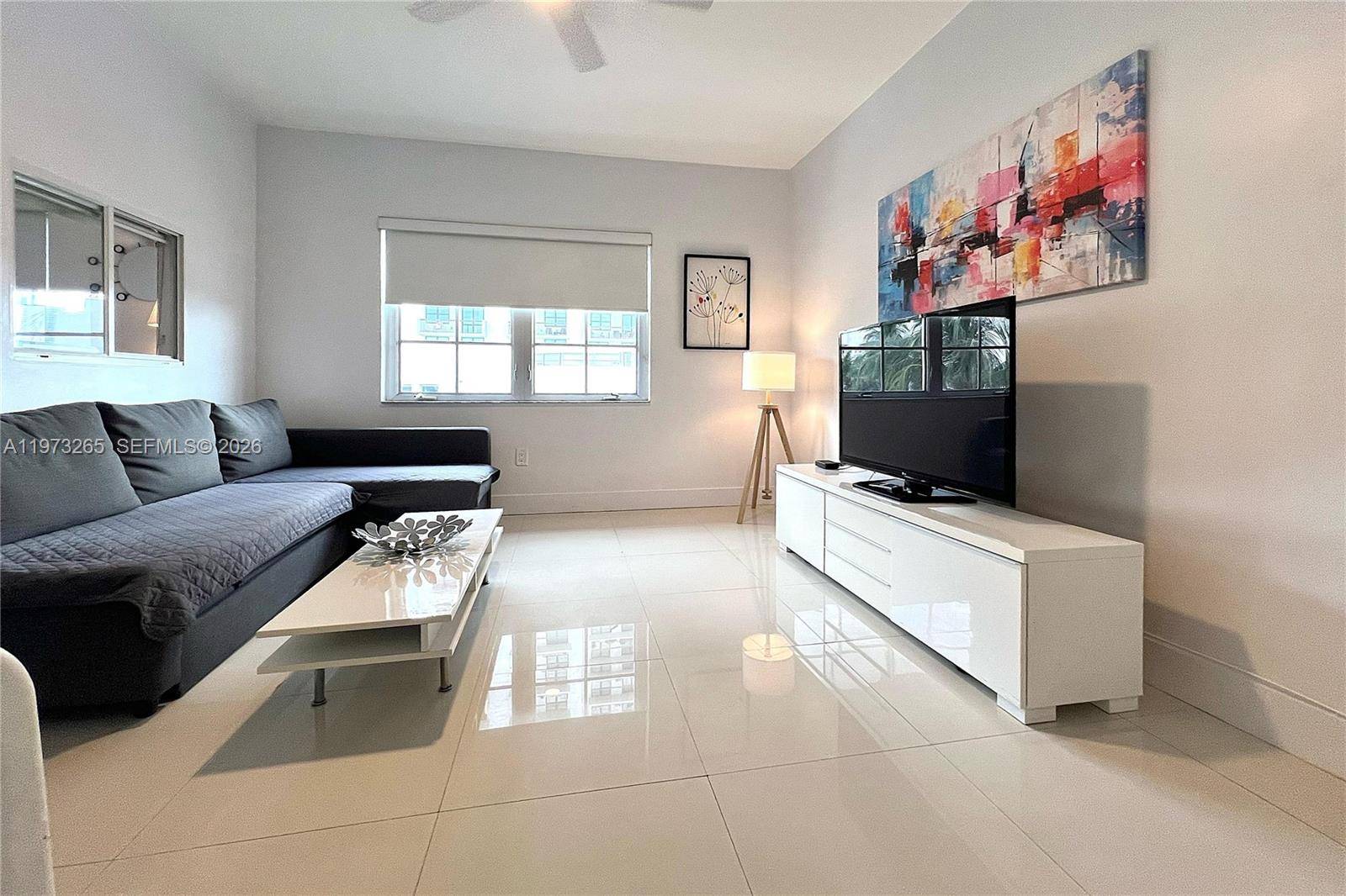 1100 Collins AveMiami Beach - DEL RIO CONDO condo unit 303 - picture