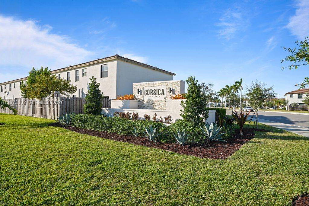 11927 SW 247th TerHomestead - picture