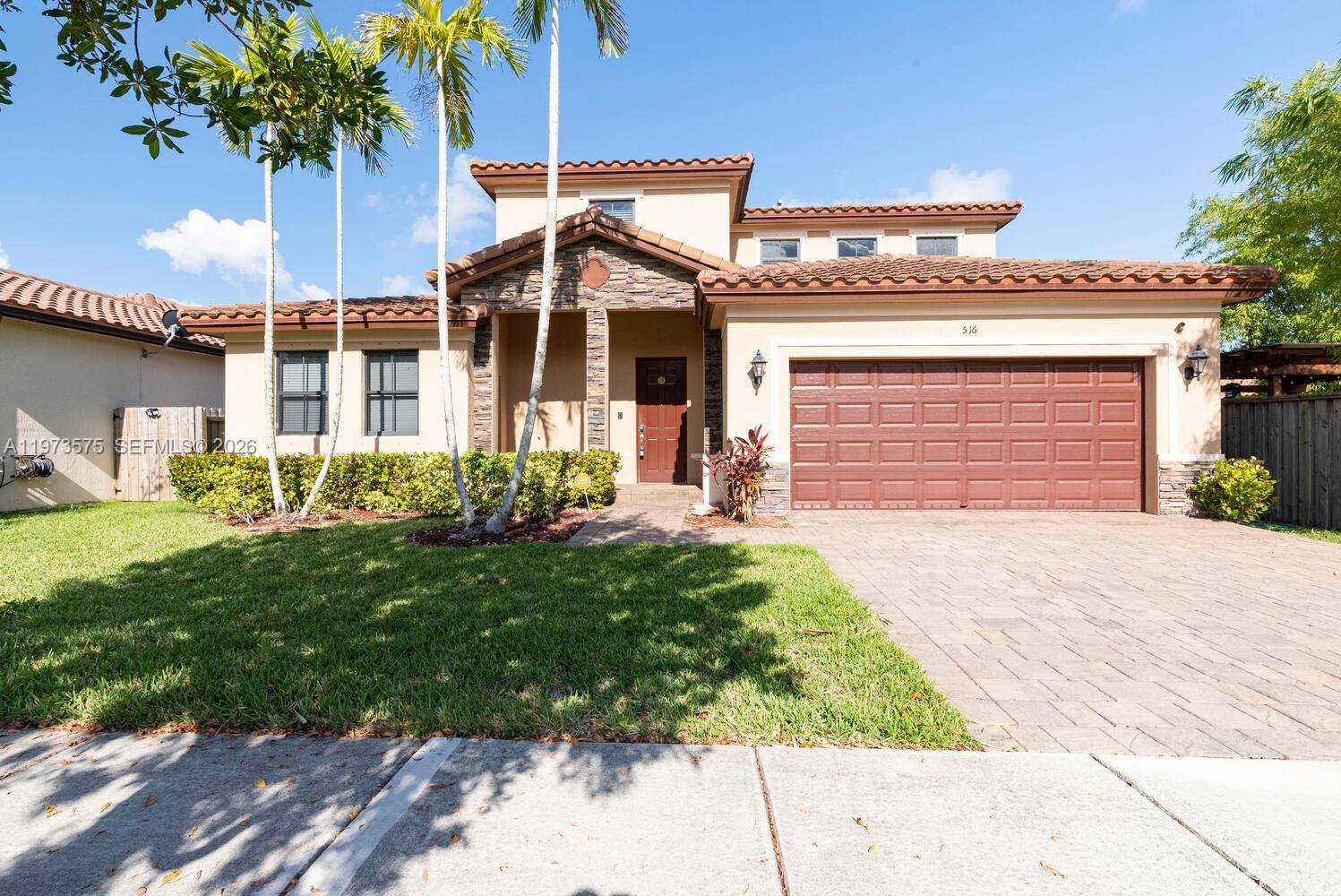516 SE 35th TerHomestead - picture