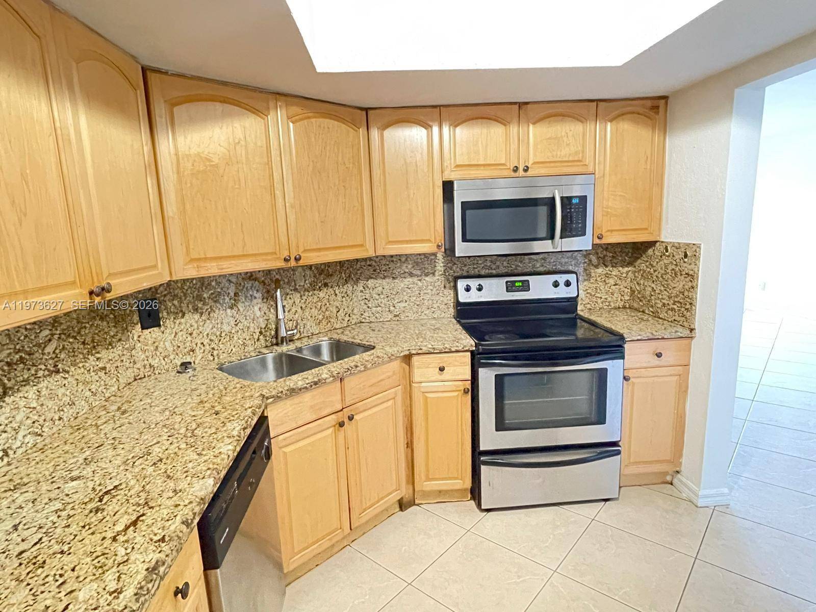 7410 SW 82nd StMiami - Condo 1-4 Stories,Condo condo unit K202 - picture