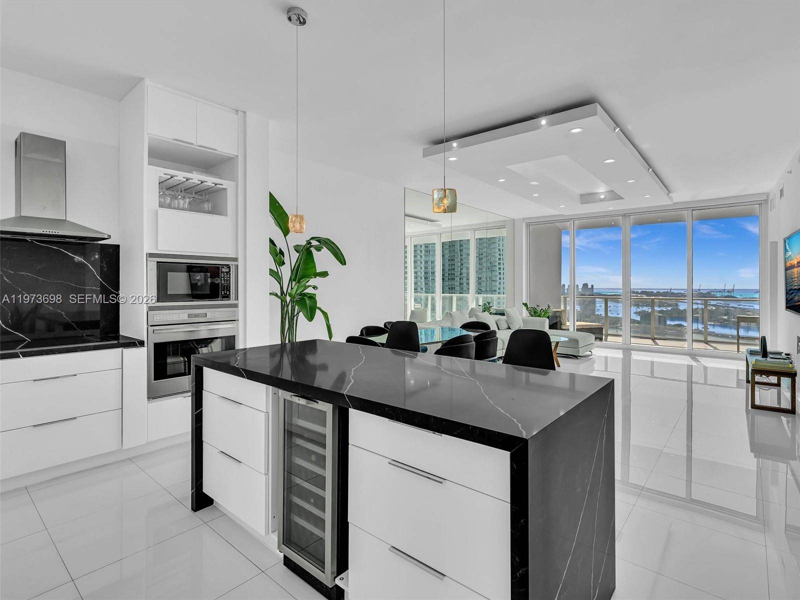 2020 N Bayshore DrMiami - PARAMOUNT BAY CONDO condo unit 3303 - picture