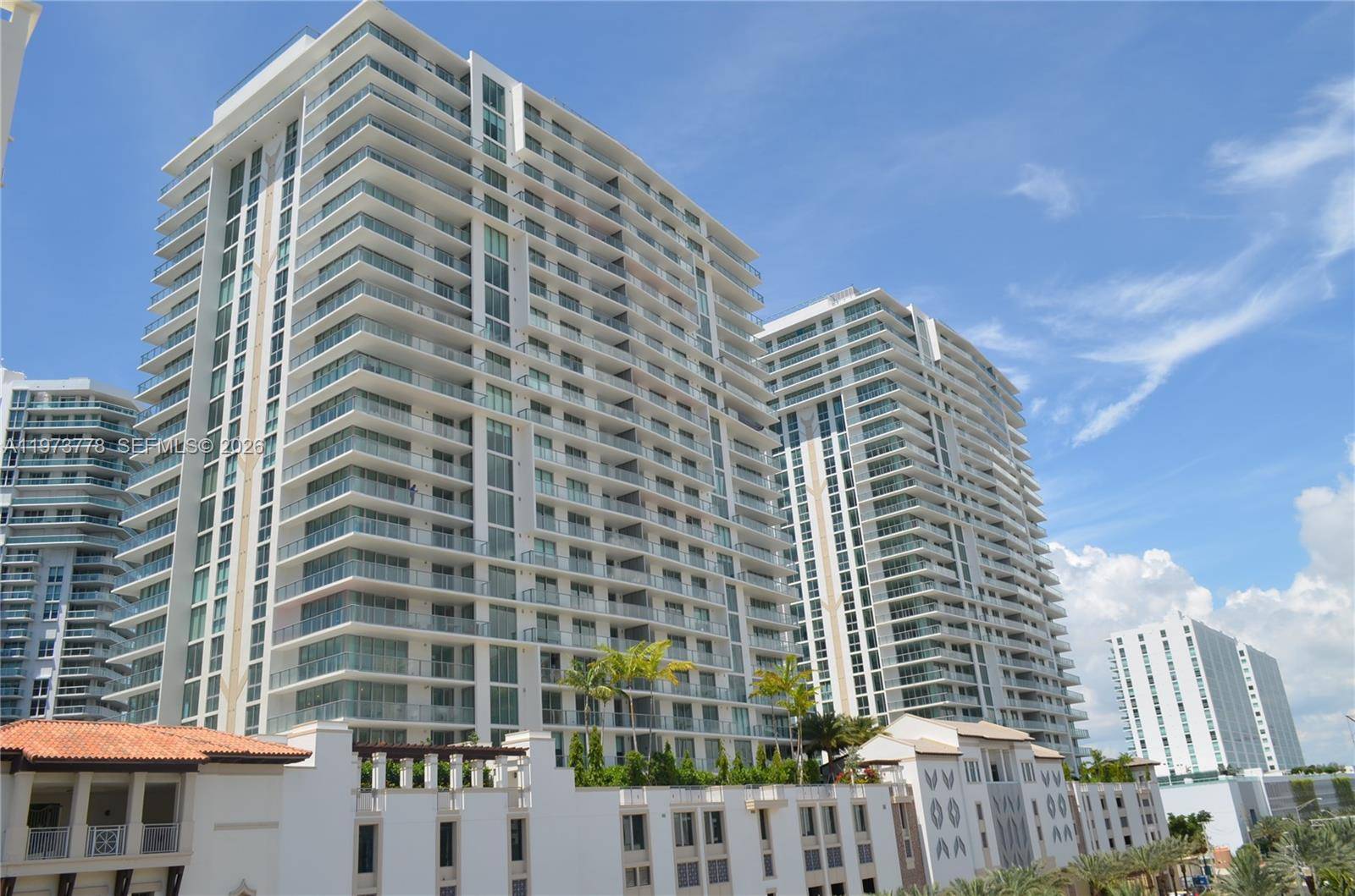 300 Sunny Isles BlvdSunny Isles Beach - Condo 5+ Stories,Condo condo unit 4-1705 - picture