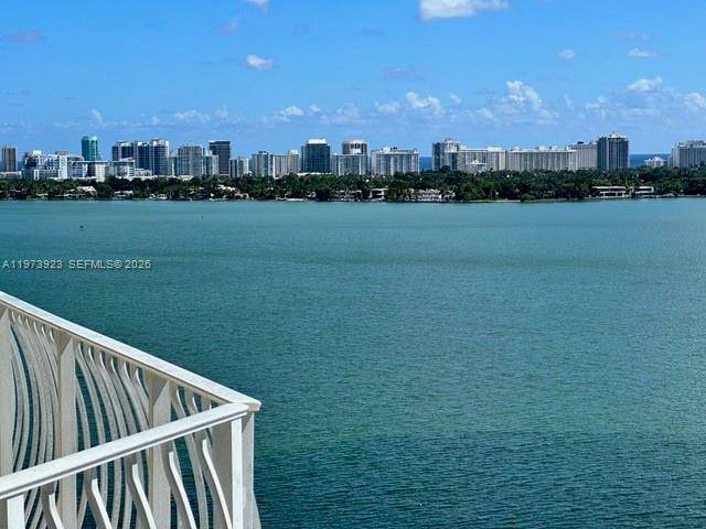 7601 E Treasure DrNorth Bay Village - THE GRANDVIEW PALACE COND condo unit 1905 - picture