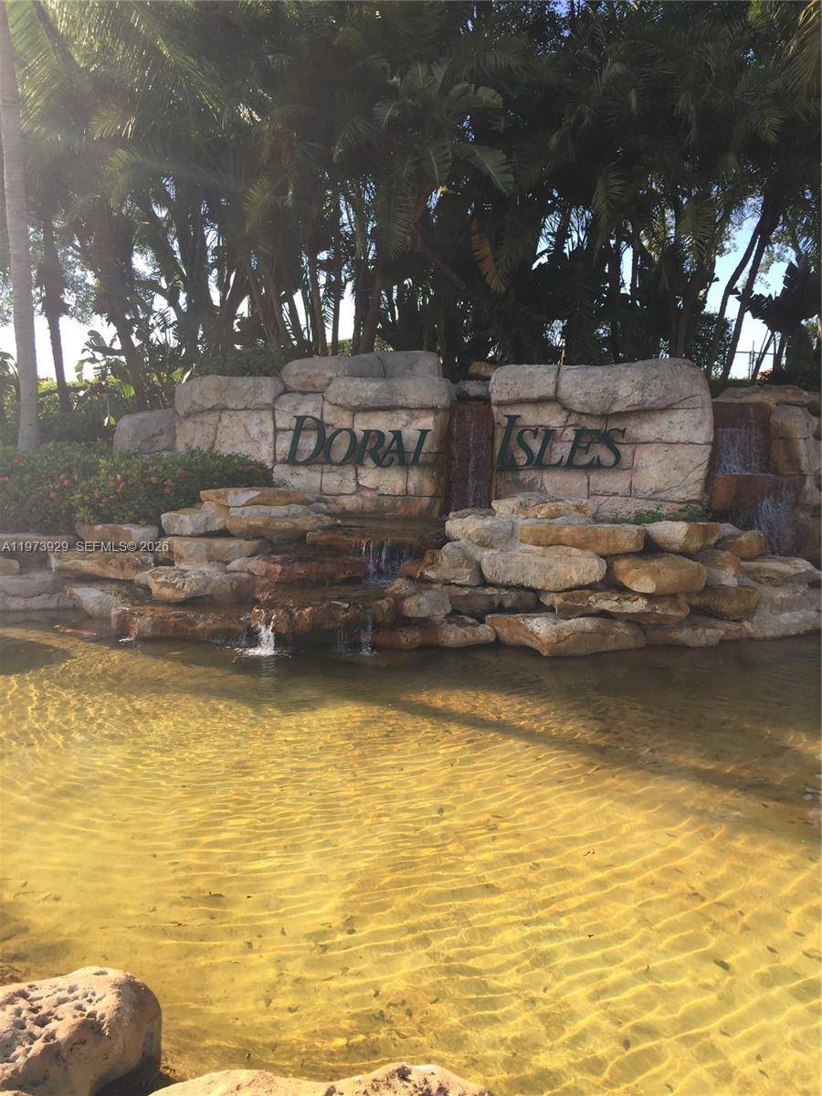 10710 NW 66th StDoral - CAPTIVA CONDO E condo unit 210 - picture