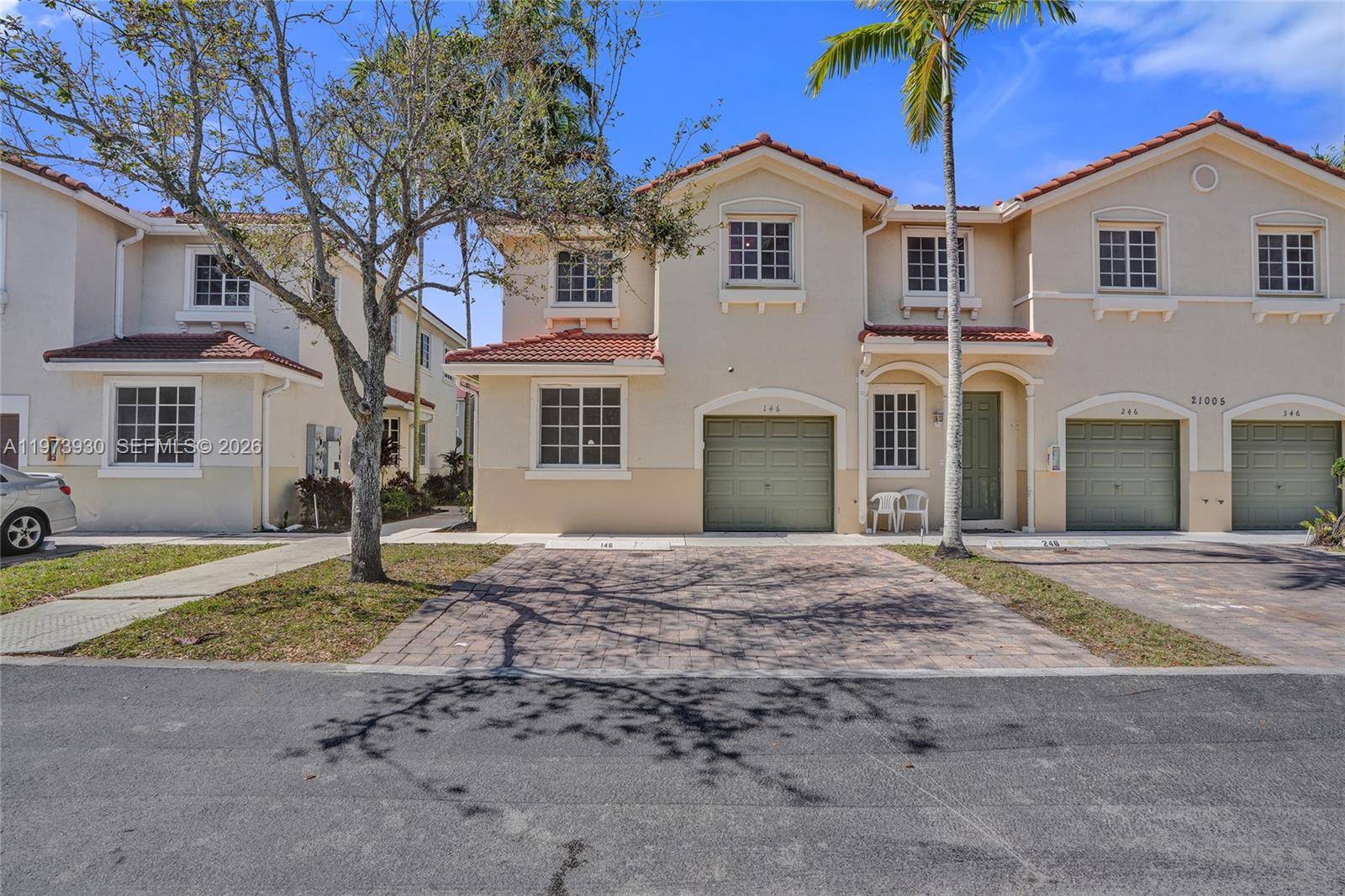 21005 NW 14th PlMiami Gardens - Townhouse/Villa-Annual,Townhouse condo unit 146 - picture