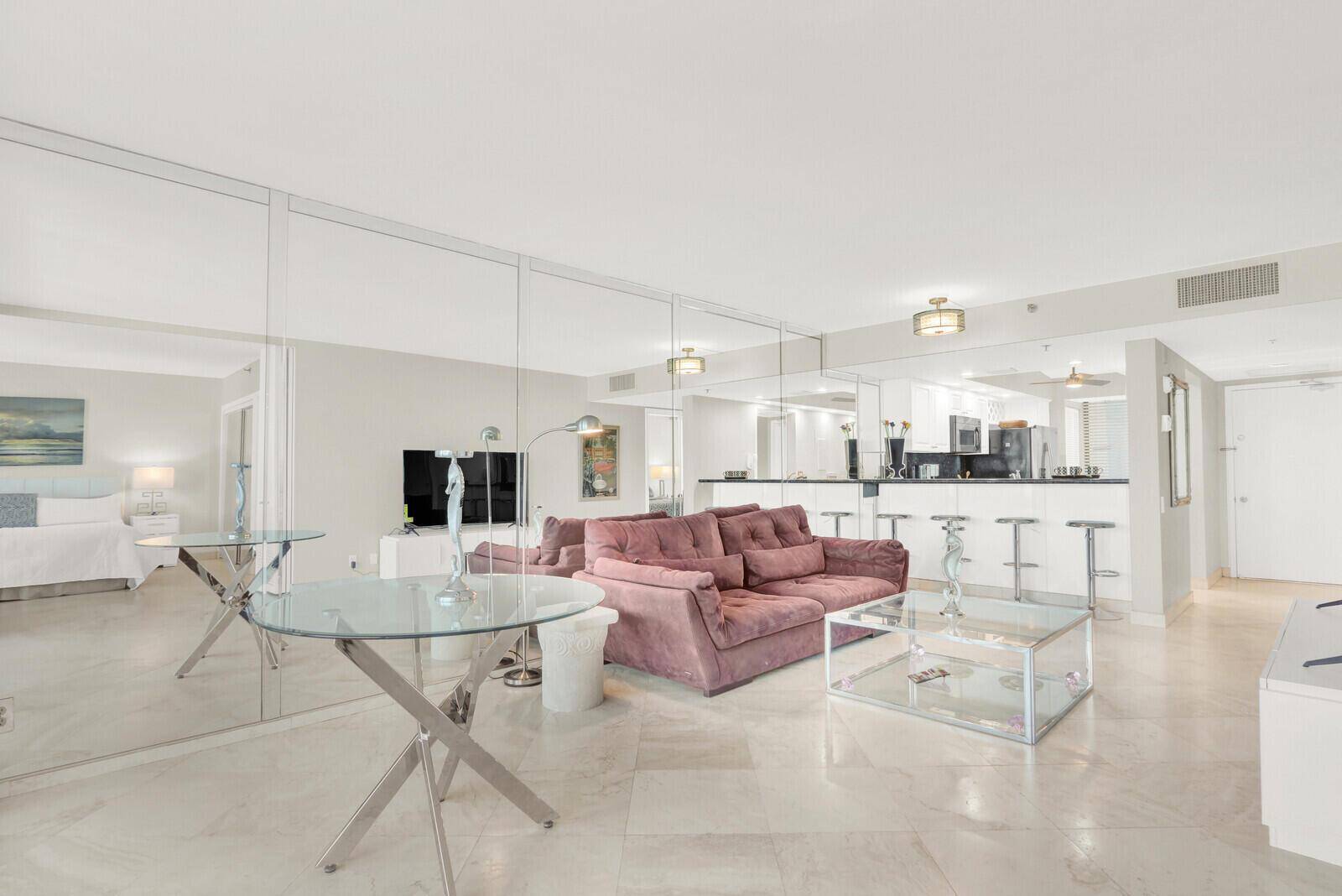 2687 N OceanBoca Raton - YACHT & RACQUET CLUB OF BO,YACHT & RACQUET CLUB condo unit G-306 - picture