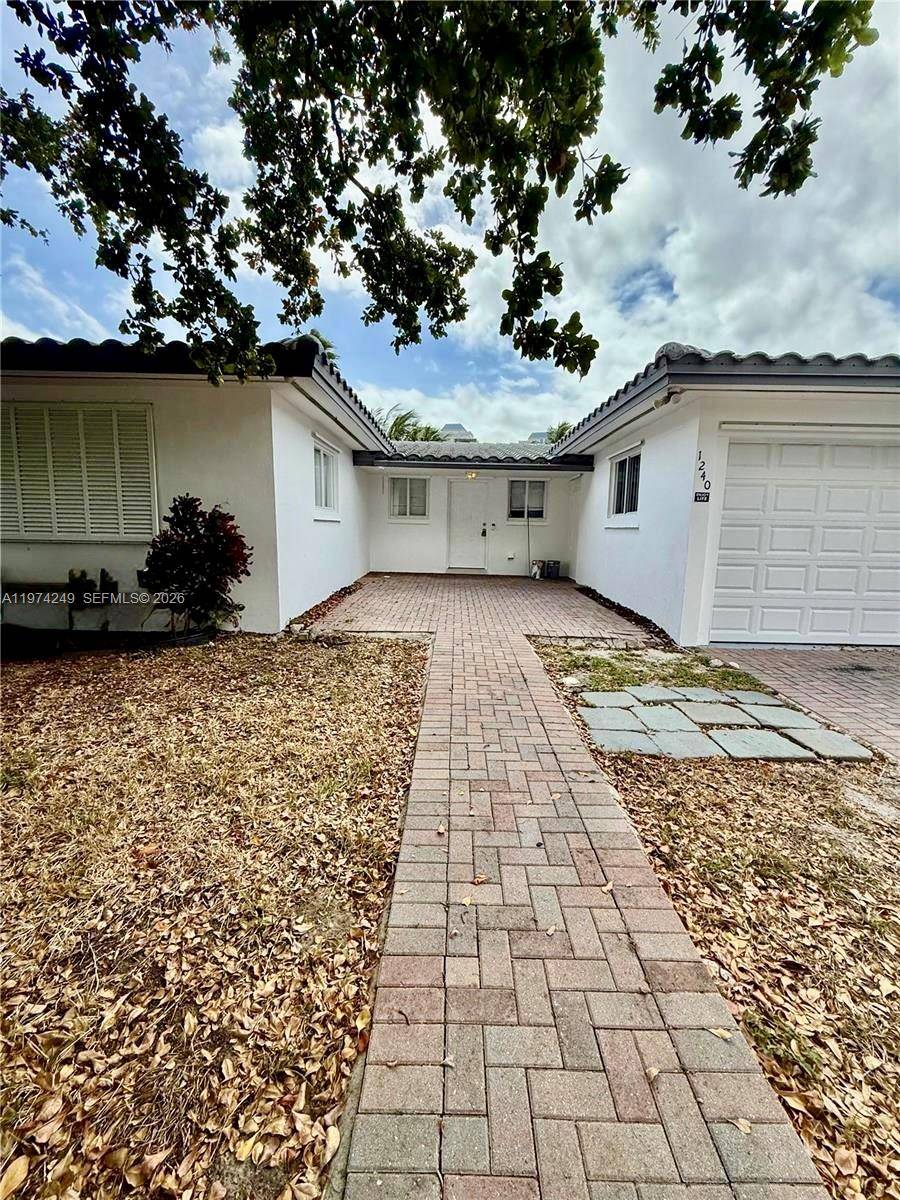 1240 NE 83rd StMiami - BAY CREST SEC 3 condo unit 1240 - picture