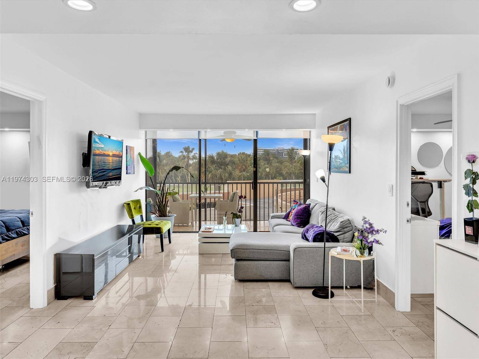 20335 W Country Club DrAventura - Condo 5+ Stories,Condo condo unit 310 - picture