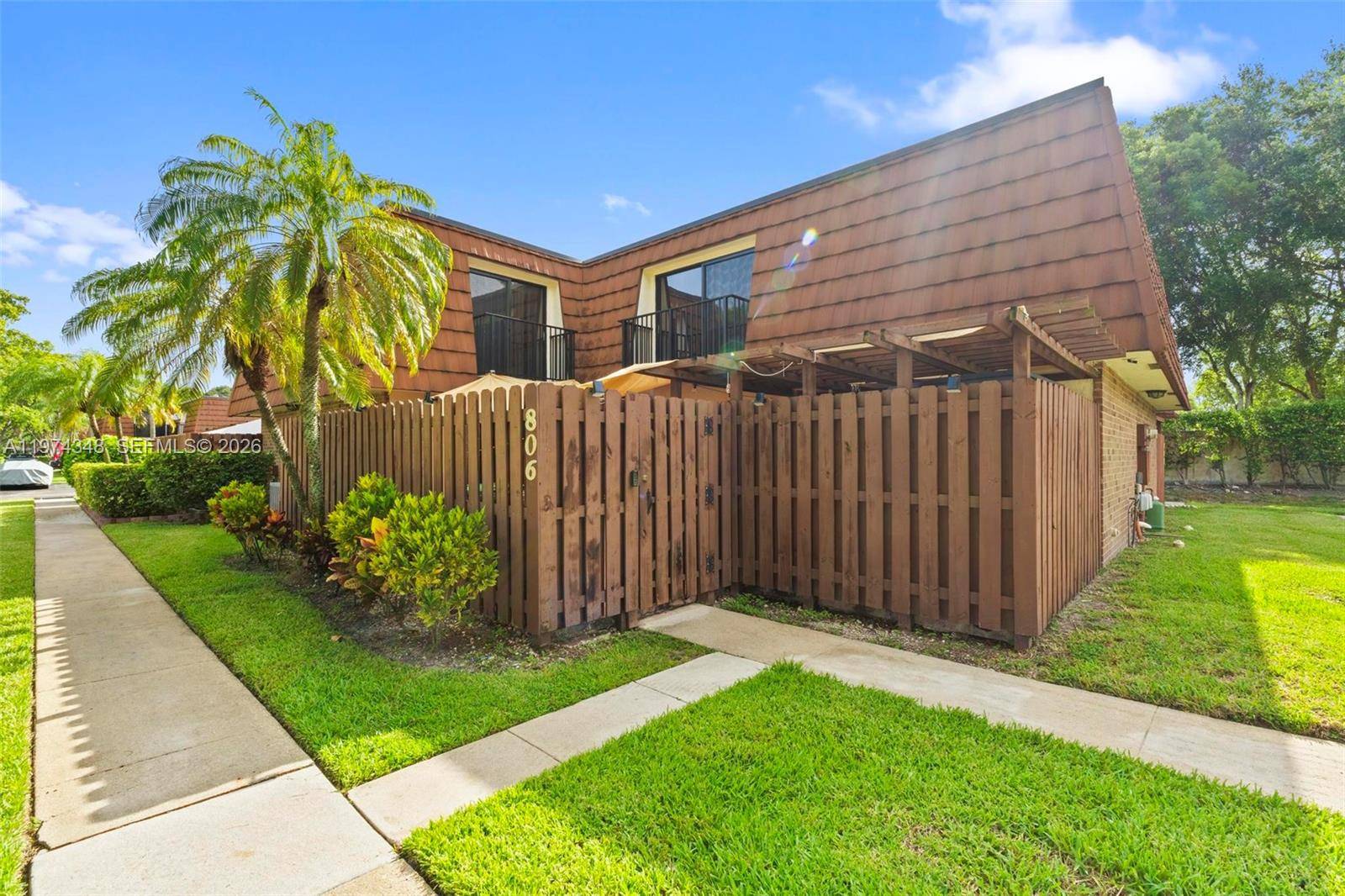 806 SW 119th WayDavie - picture
