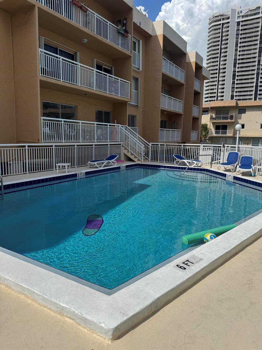 17051 NE 35thNorth Miami Beach - FLORENCE CONDO condo unit 307 - picture