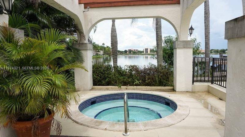 331 Ives Dairy RdMiami - CONDO G AT MEDITERRANEA condo unit 331-10 - picture