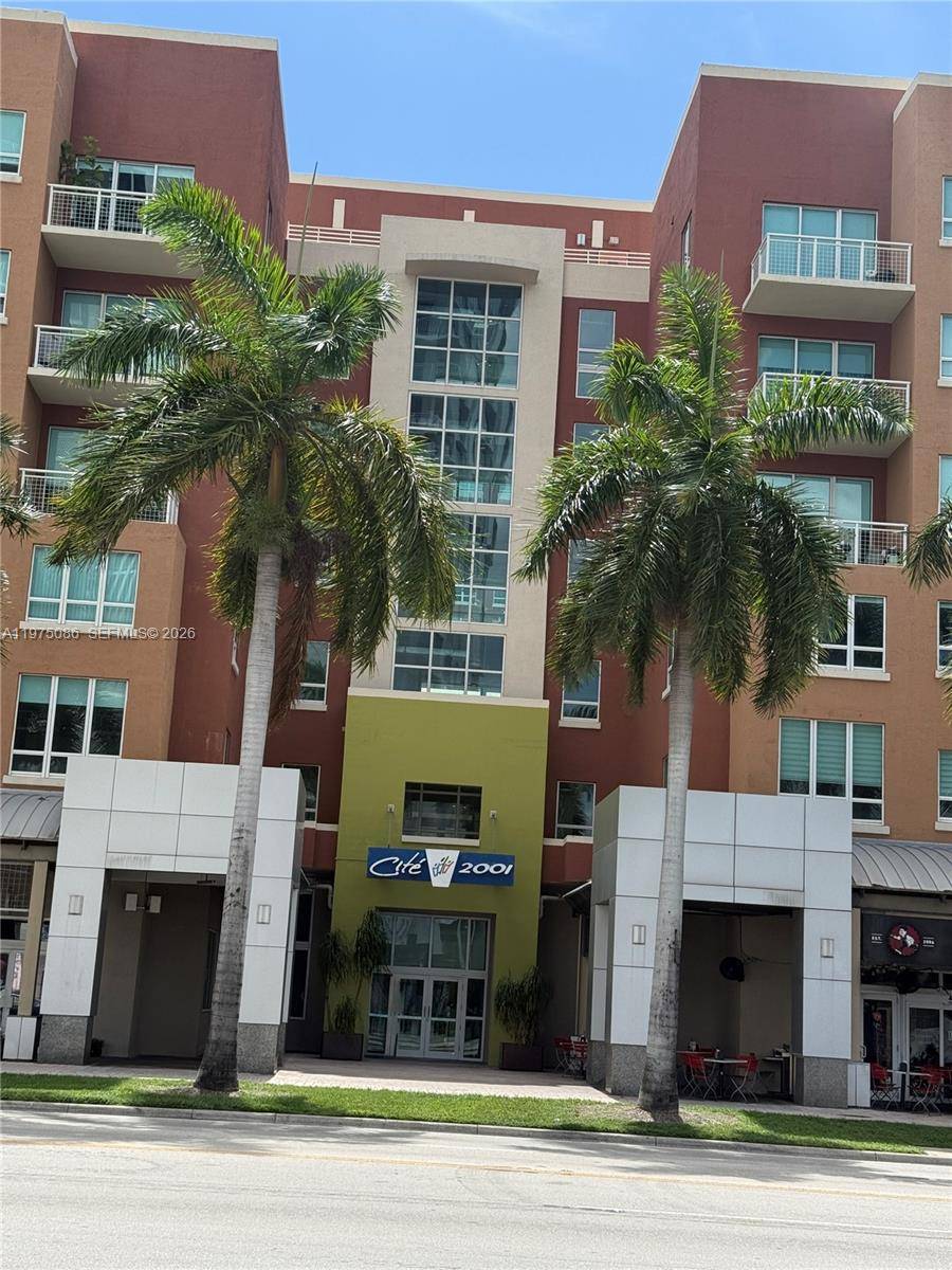 2001 Biscayne BlvdMiami - Condo/Co-Op/Annual,Condo condo unit 2402 - picture