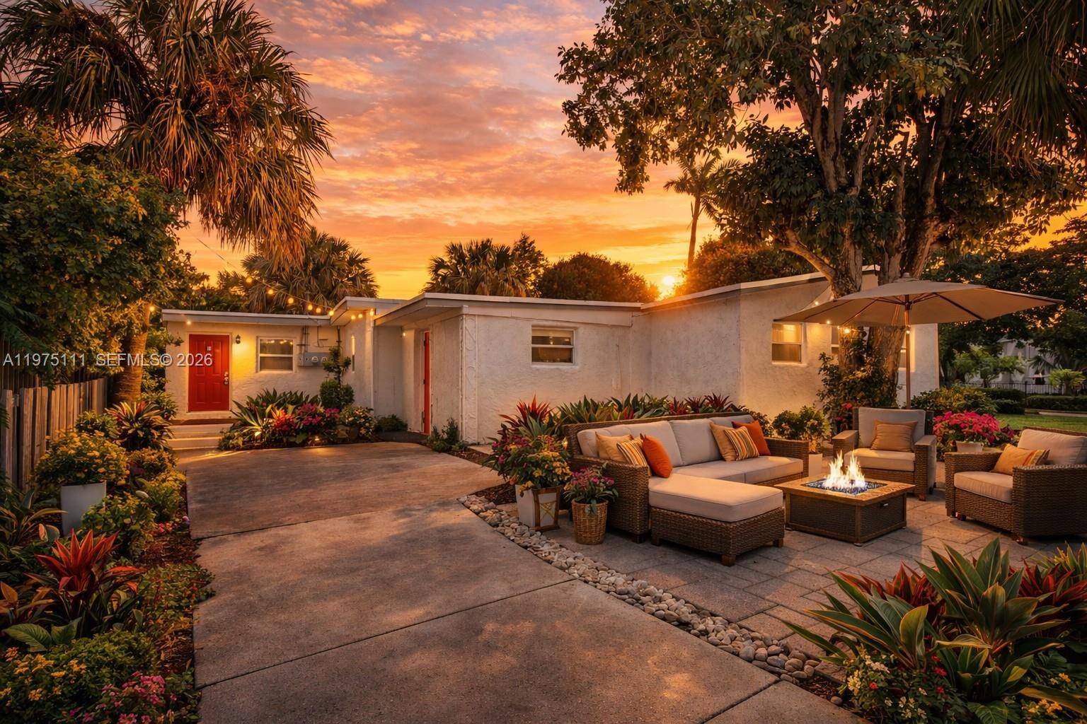 1160 W 26 th ctRiviera Beach - picture