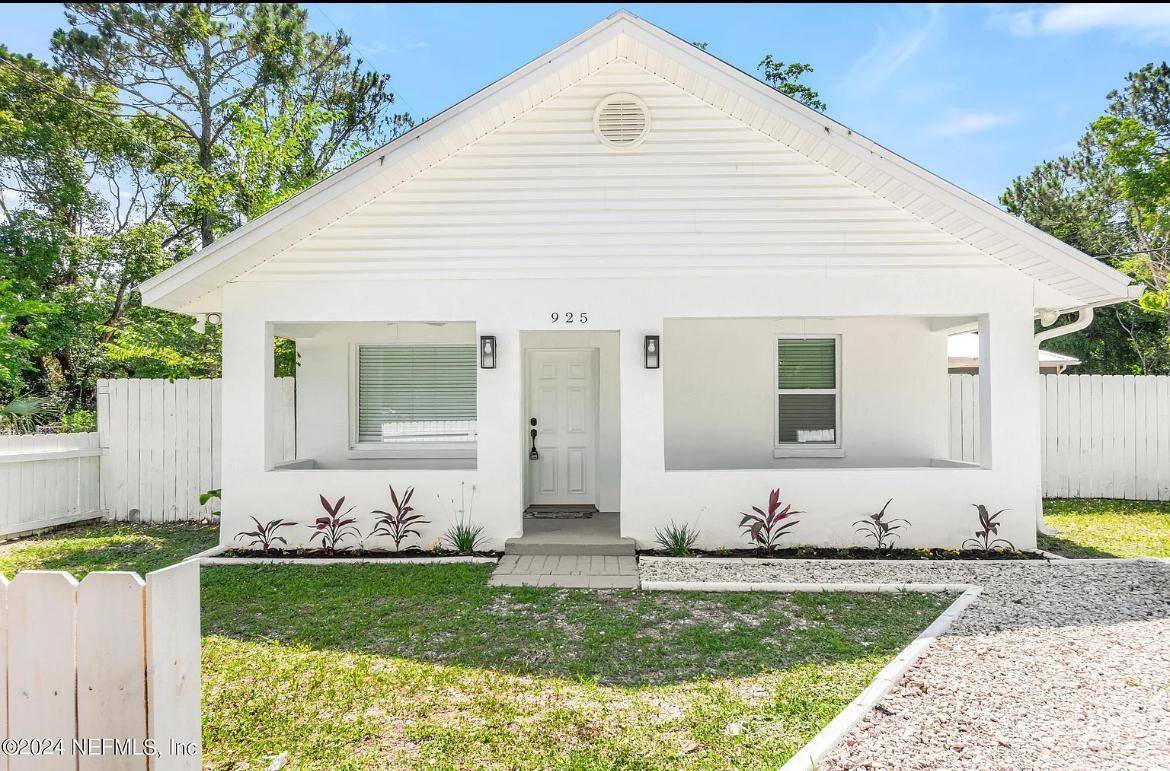 925 S St. John - picture