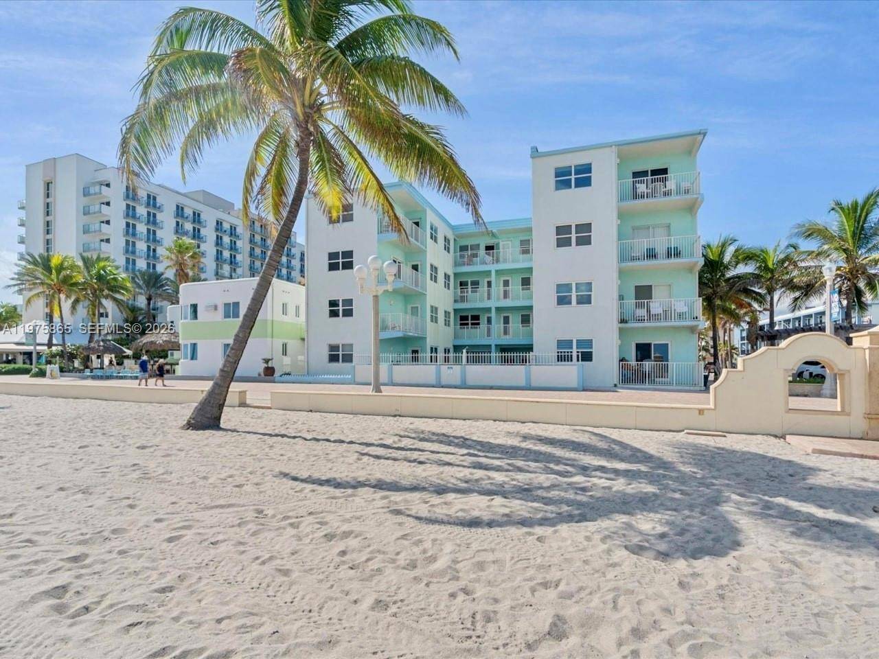 2600 N Surf RdHollywood - IMPERIAL WESTBURY CO-OP condo unit 403 - picture