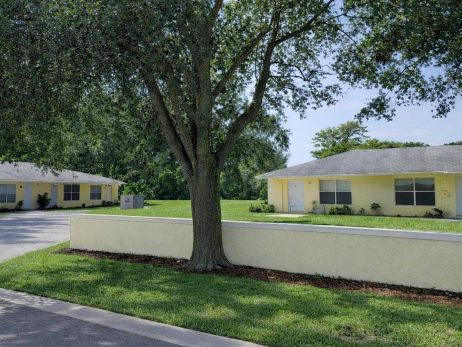 951 King OrangeFort Pierce - picture