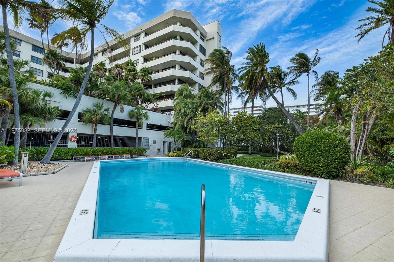 170 Ocean Lane DrKey Biscayne - OCEAN LANE PLAZA CONDO condo unit 310 - picture