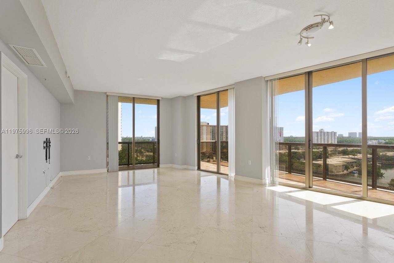 16275 Collins AveSunny Isles Beach - Condo 5+ Stories,Condo condo unit 904 - picture