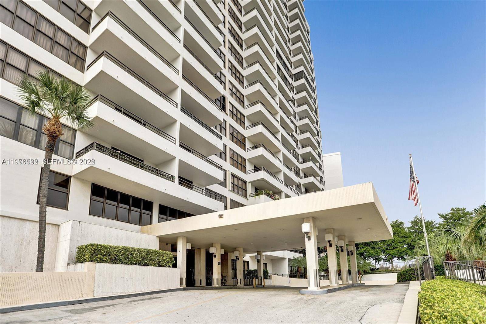2500 Parkview DrHallandale Beach - Condo 5+ Stories,Condo condo unit 1912 - picture