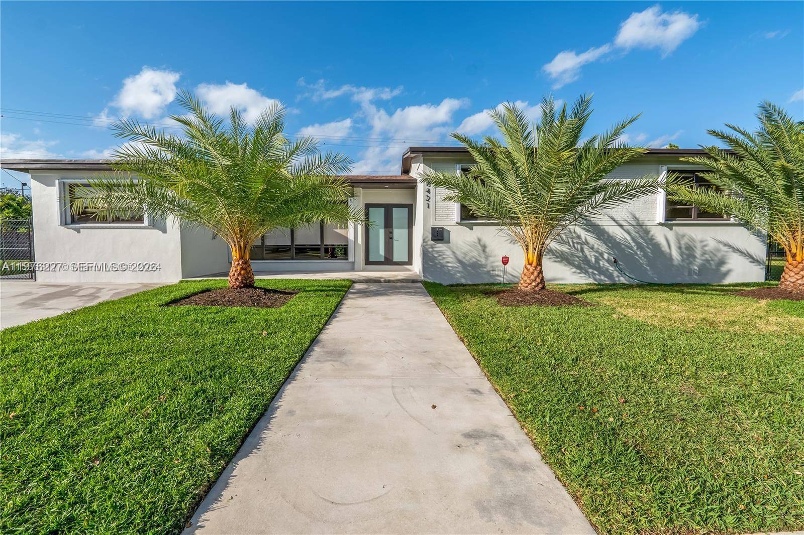 8421 SW 27th TerMiami - picture