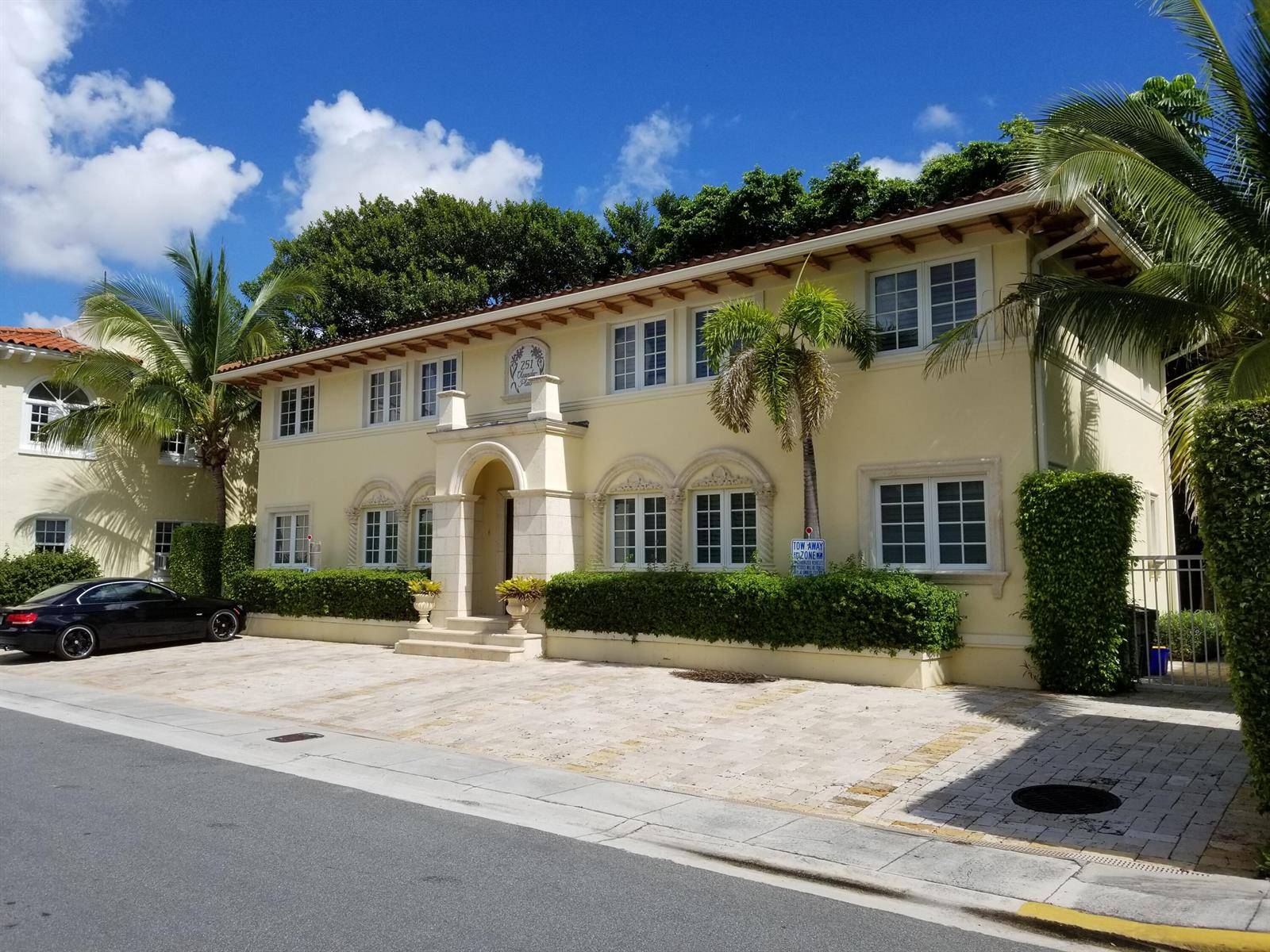 251 OleanderPalm Beach - 251 OLEANDER CONDO condo unit 1 - picture