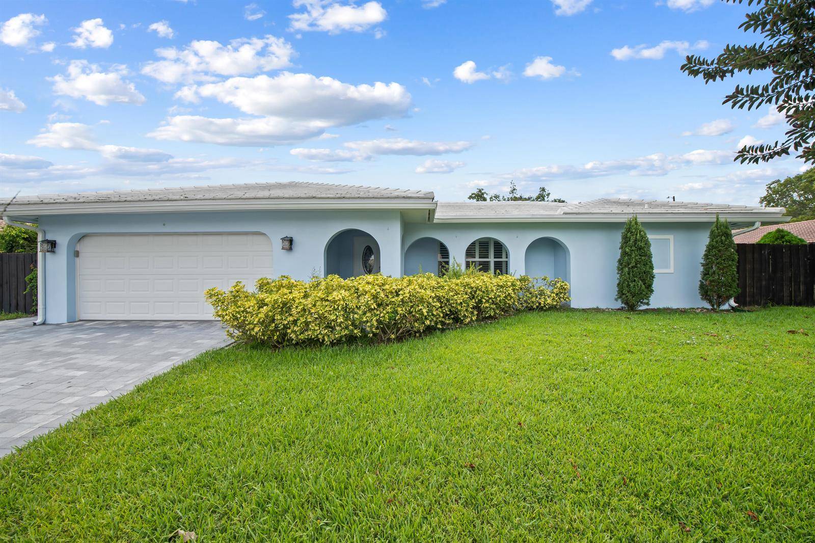 3244 NW 25thBoca Raton - picture
