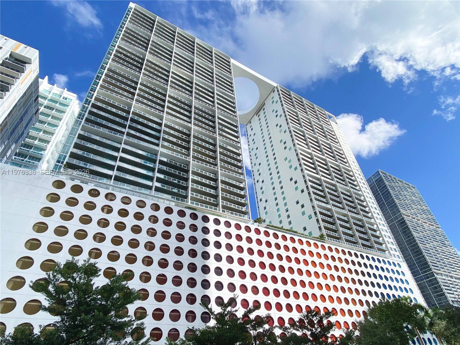 500 BRICKELL AVMiami - Single Family-Annual,Condo condo unit 1505 - picture