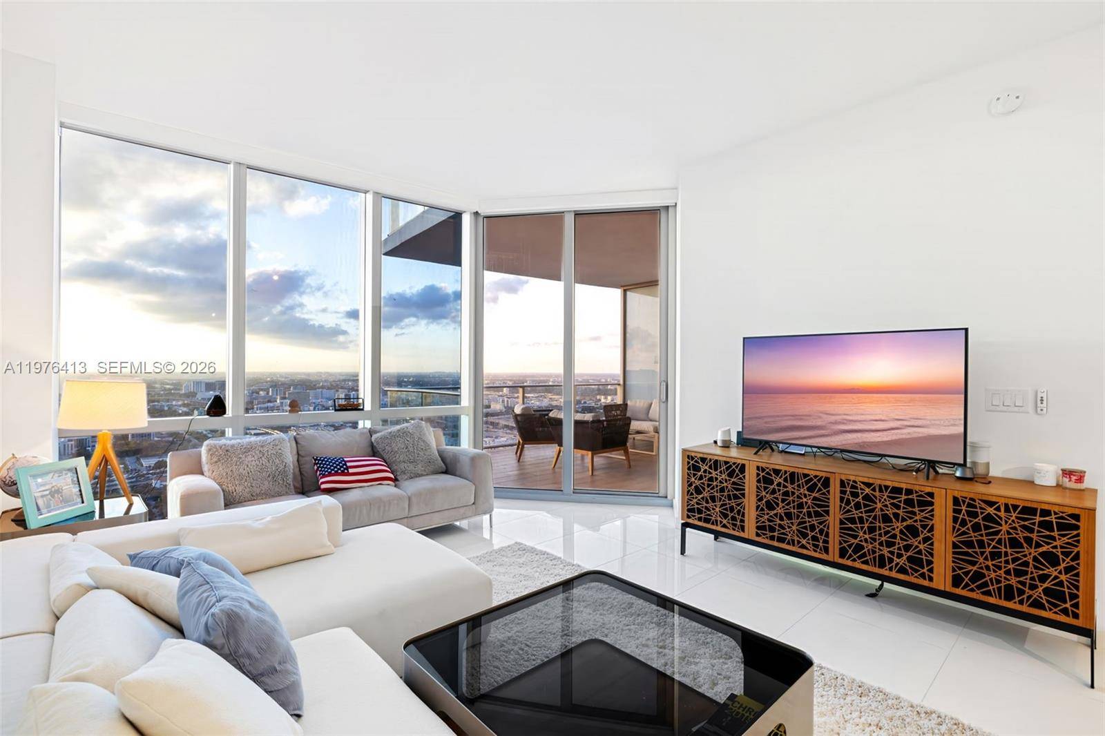 851 NE 1st AveMiami - Condo/Co-Op/Annual,Condo condo unit 4506 - picture