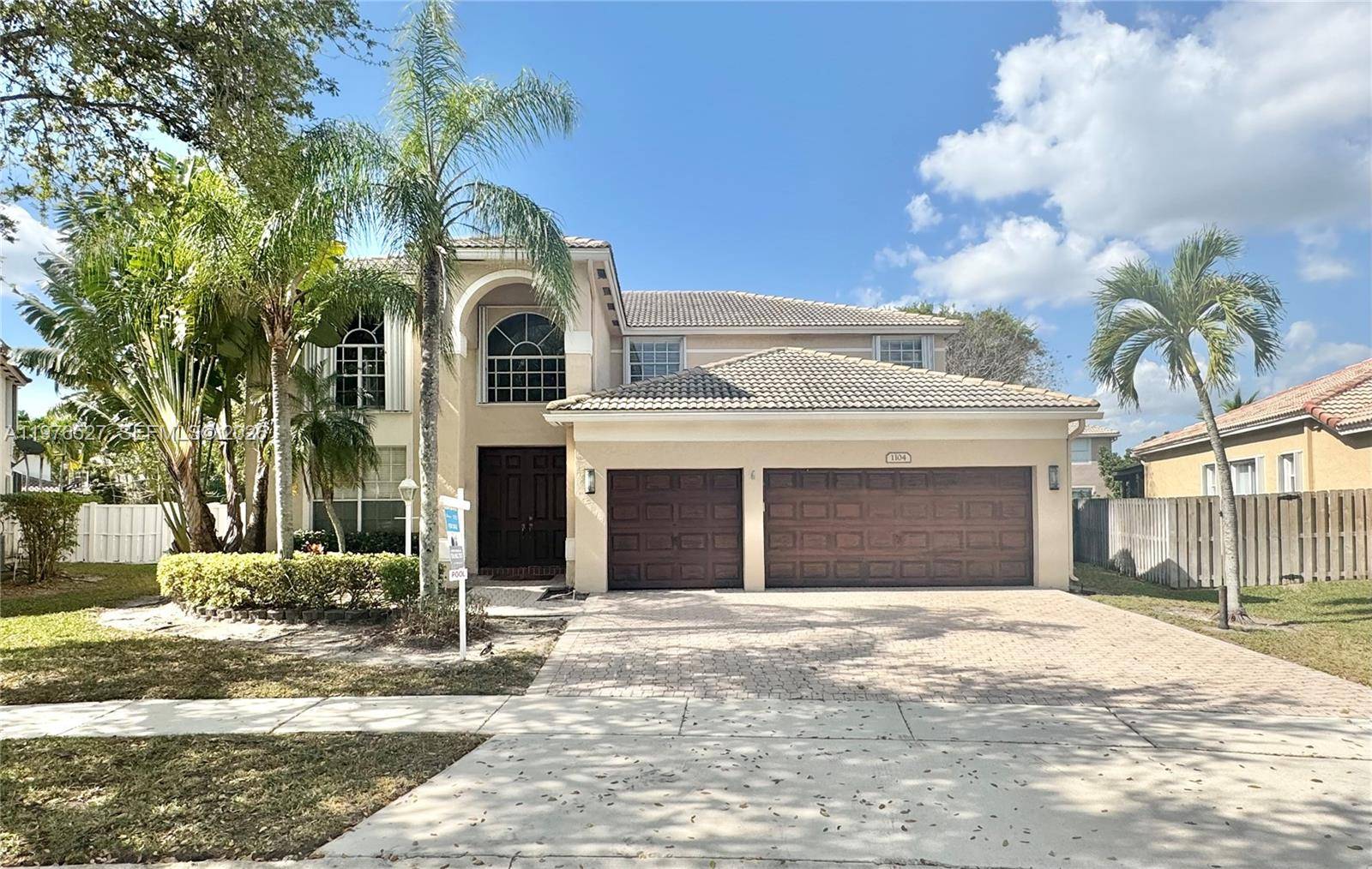1104 NW 139th AvePembroke Pines - picture