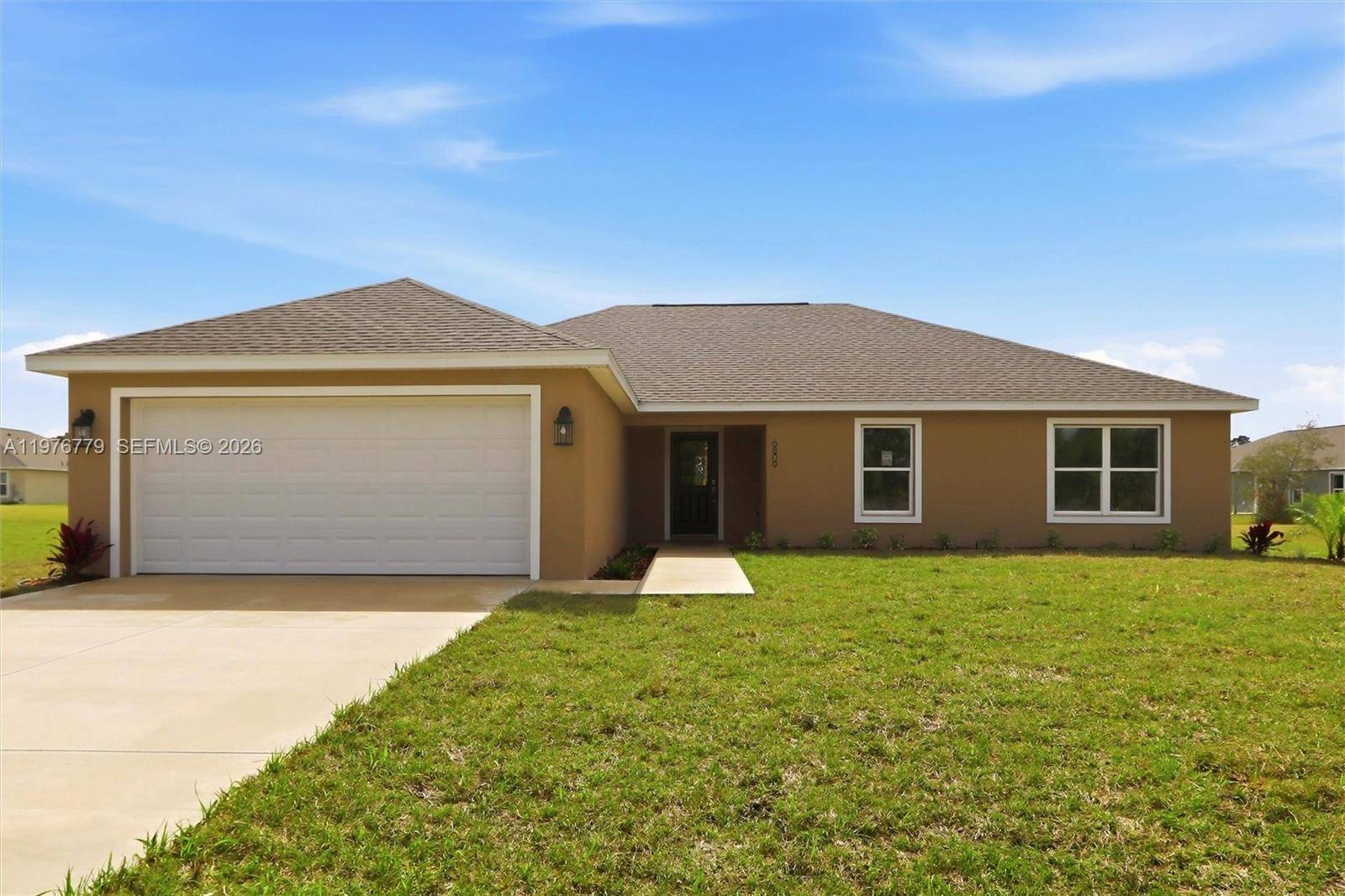 6809 Dickinson DriveSebring - picture