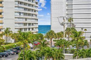 3589 S OceanSouth Palm Beach - MAYFAIR HOUSE,HAPPY UNIT W EAST EX condo unit 402 - picture